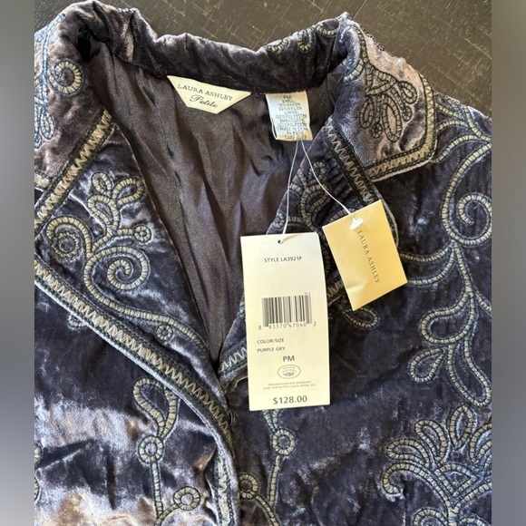 NWT velvet jacket - Picture 5 of 5